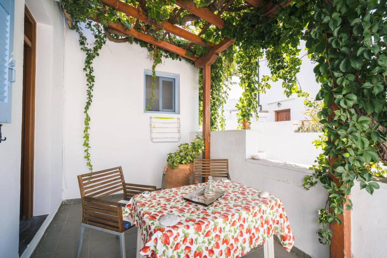 Podotas Group Hotel Kamares  Екстериор снимка