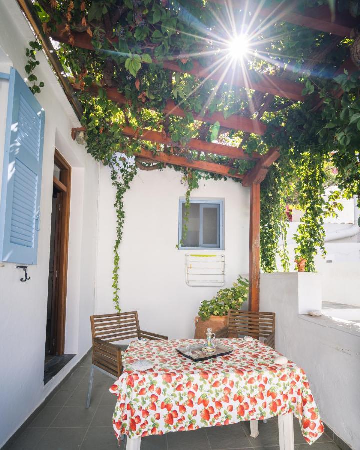 Podotas Group Hotel Kamares  Екстериор снимка