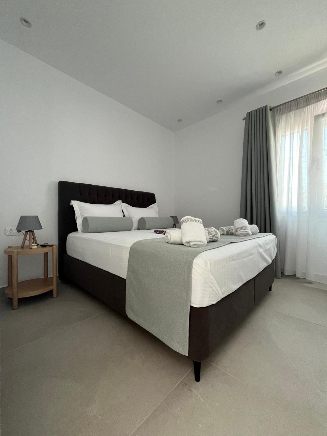Podotas Group Hotel Kamares  Екстериор снимка