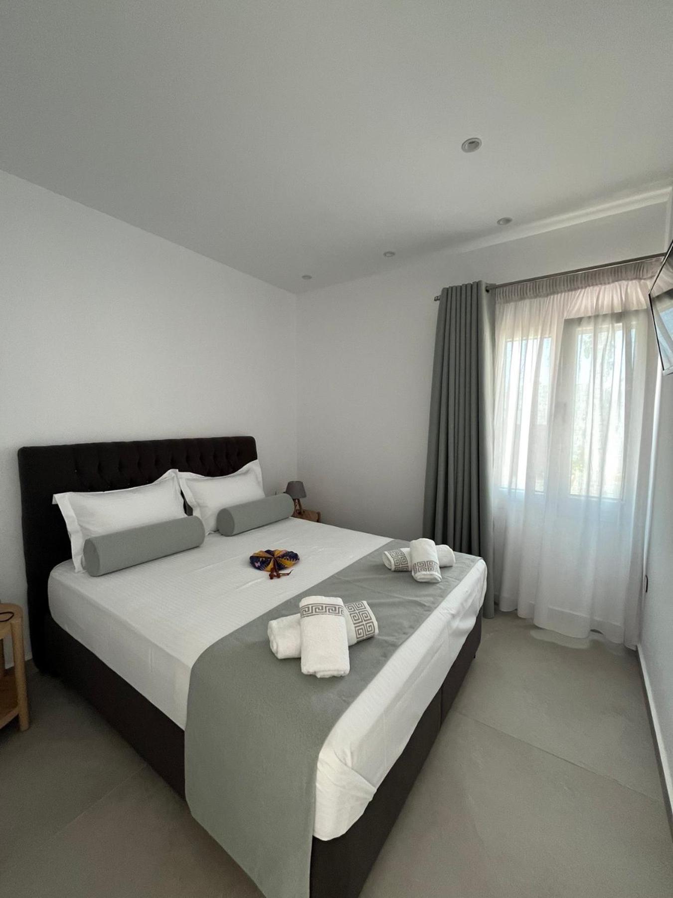 Podotas Group Hotel Kamares  Екстериор снимка