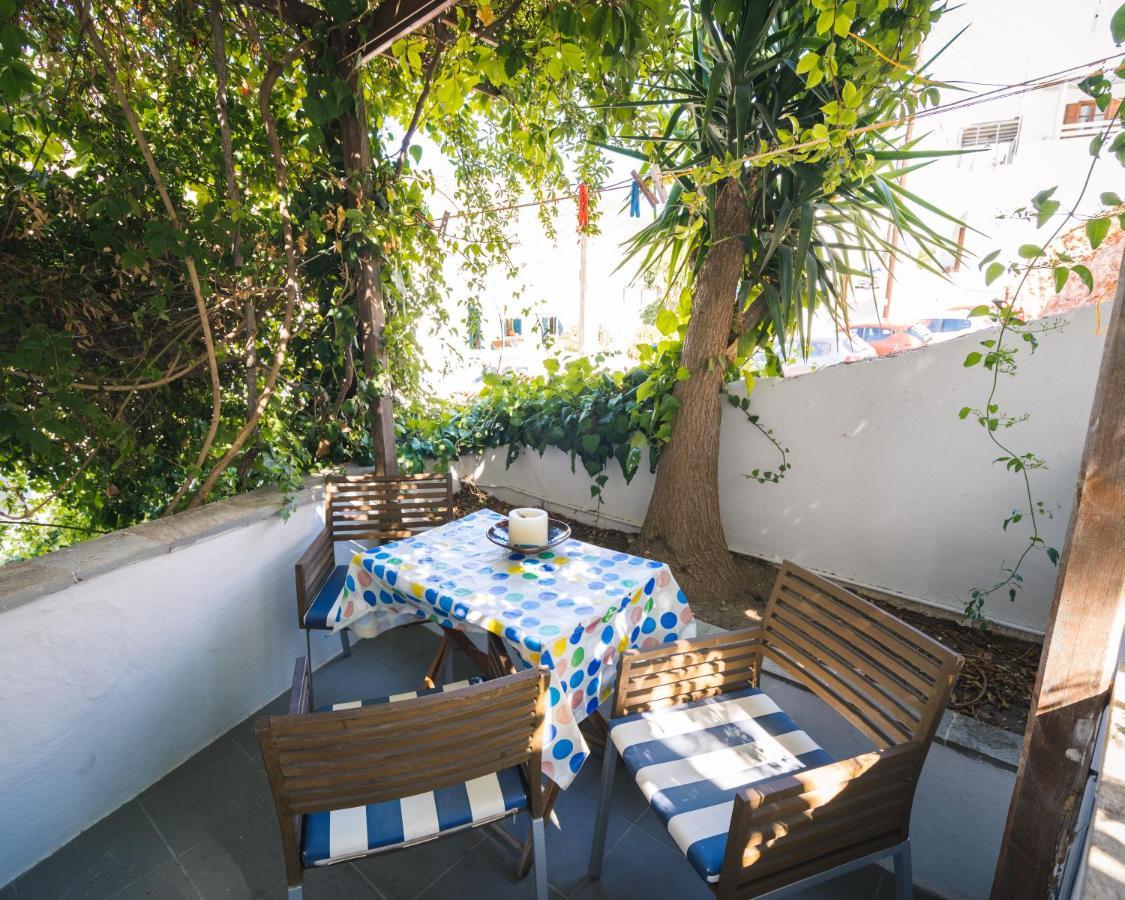 Podotas Group Hotel Kamares  Екстериор снимка